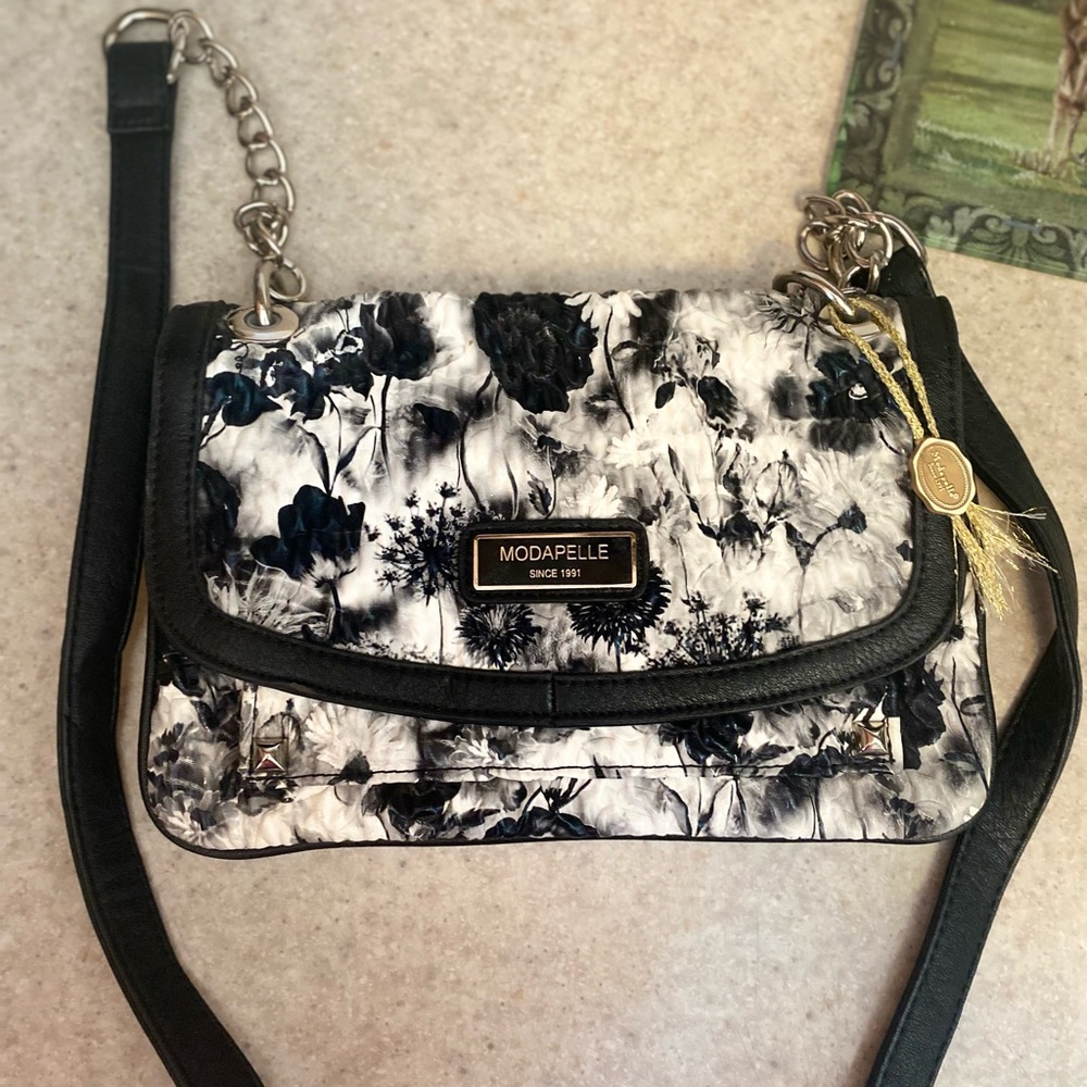 Gorgeous Modapelle bag